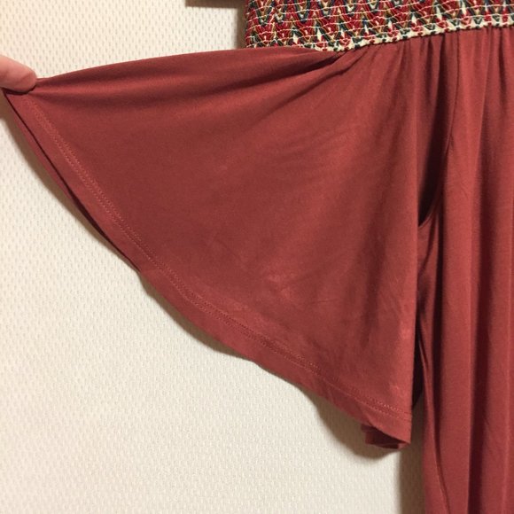 •💥Pen & Paper Off the Shoulder Top💥 - Picture 3 of 5